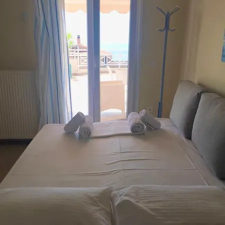 Gorgona Di Thassos * Λιμενάρια