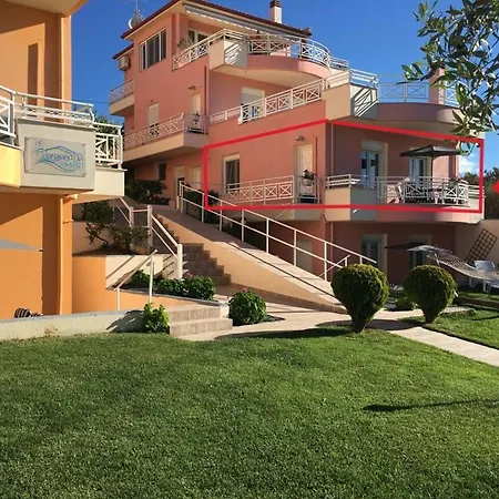 Lägenhet Gorgona Di Thassos